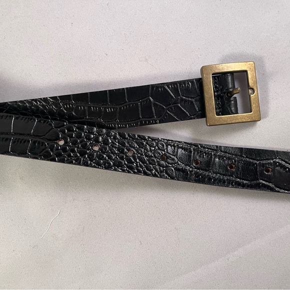 Zara Size 80 Crocodile Embossed chain belt - Picture 3 of 6